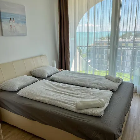 Apartman Cirkalo Ezuestpart Siófok