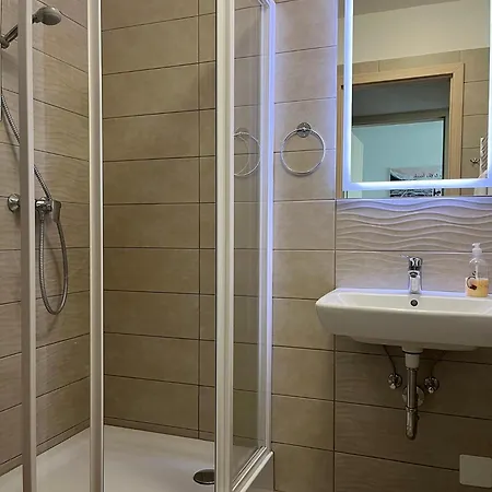 Cirkalo Ezuestpart Siófok