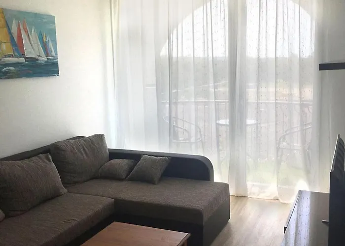 Cirkalo Ezuestpart Appartement Siófok